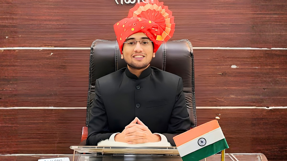 Maharashtra: Youngest Collector of the State