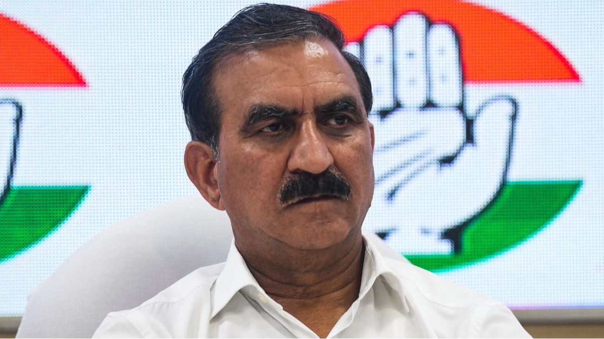 Is rhetoric by ministers deepening the rift between Himachal’s govt and bureaucracy?