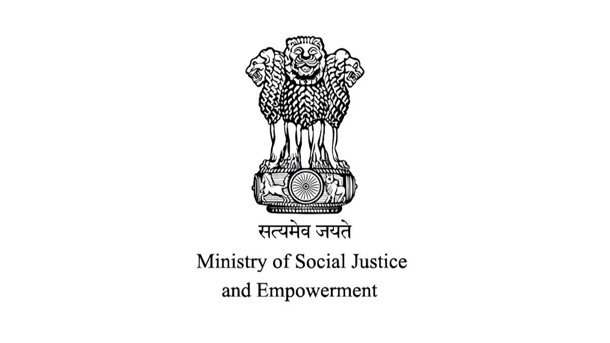 Labour Ministry advertises post of Financial Adviser, DAIC