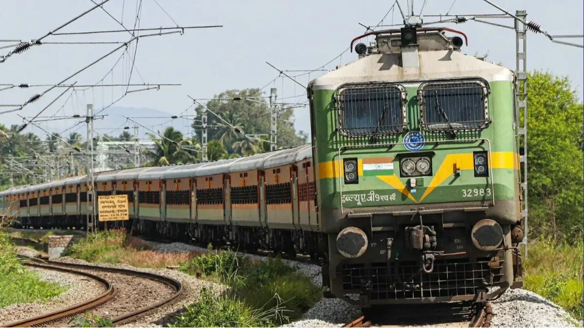 Central Railway posts Fateh Singh Meena as Chief Project Director/Station Development