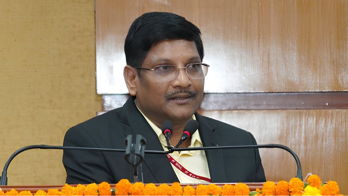 DoT extends additional charge of Dir to Sudhakar Rao Papa