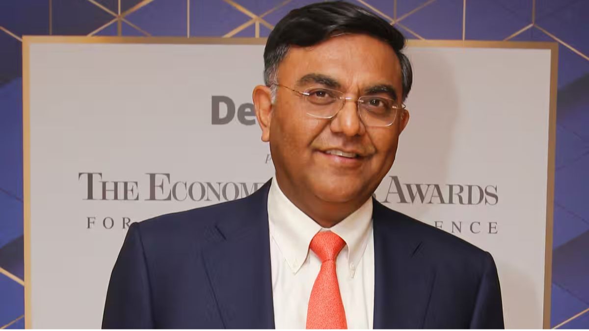 J K Sinha appointed part-time Director on Central Board of RBI