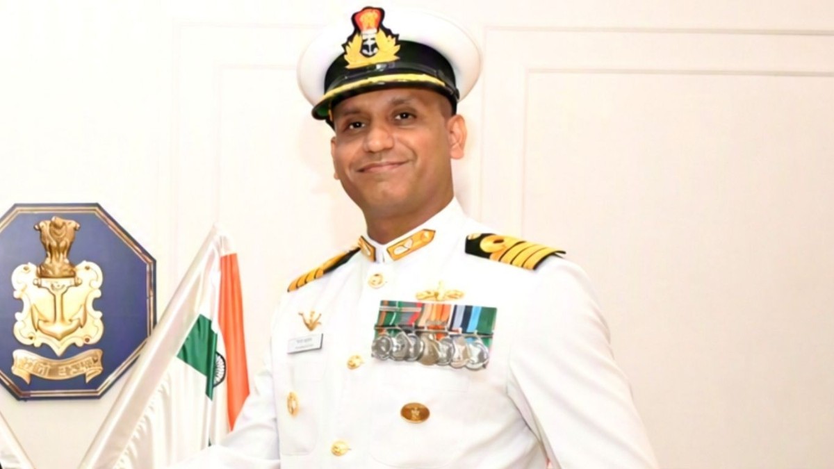 Capt JK Vasudeva assumes command of INS Zamorin