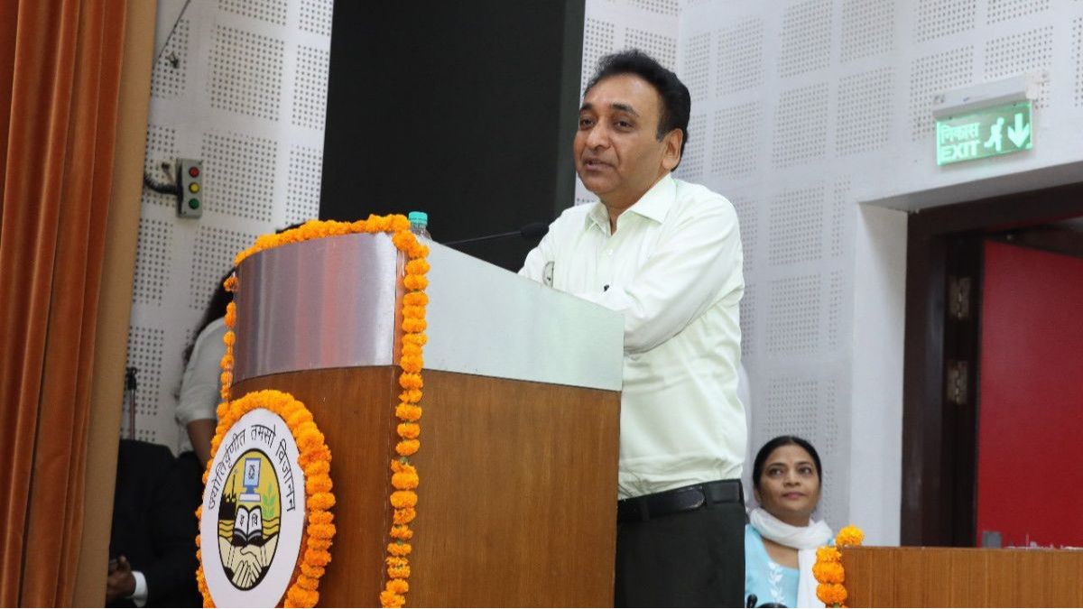 A rarity in Maharashtra: CS possess no immovable property in Mumbai