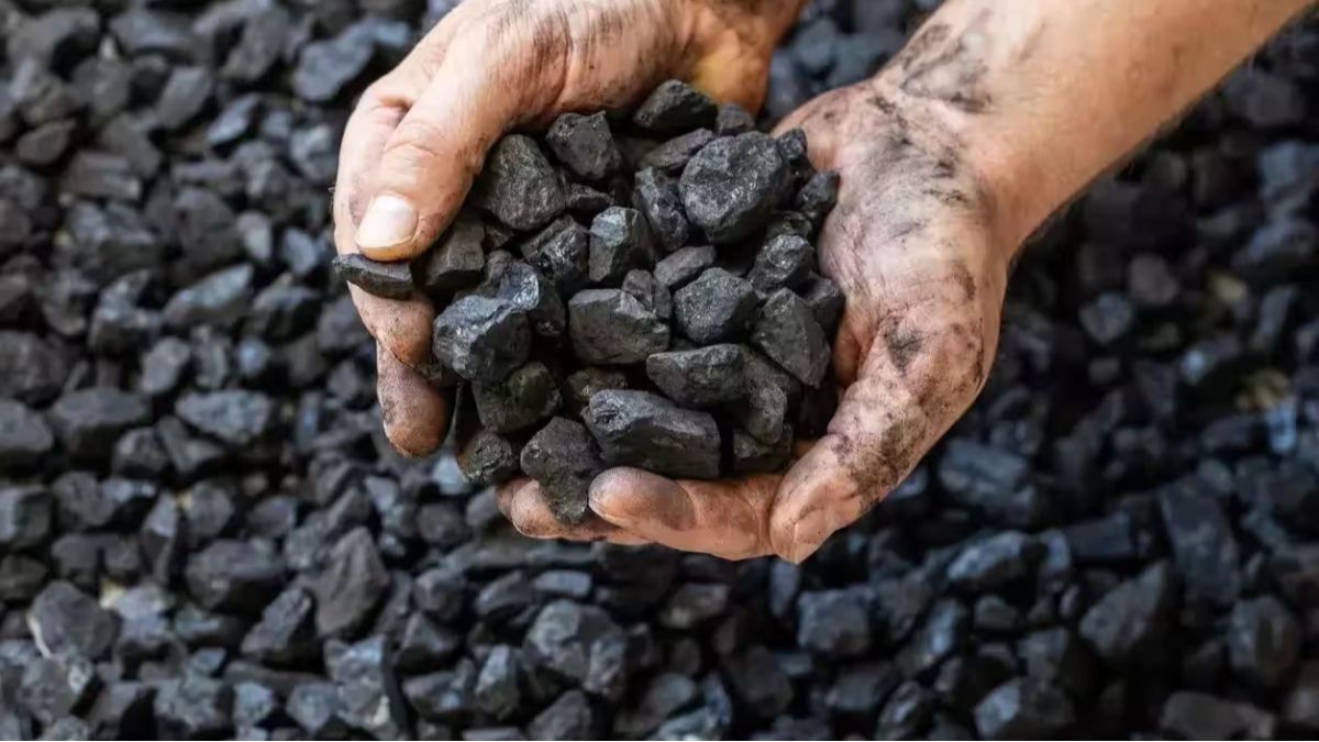 Ministry of Power intervenes as monsoons deplete India's coal reserves