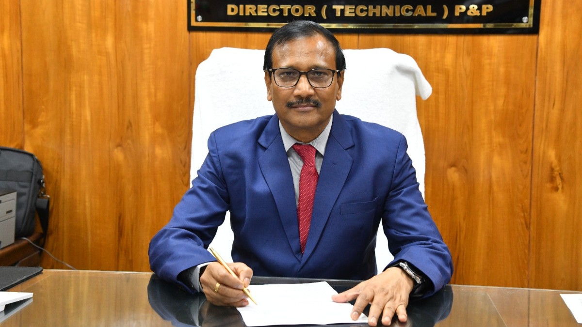 Dr. Anjani Kumar assumes charge as Director Technical in WCL