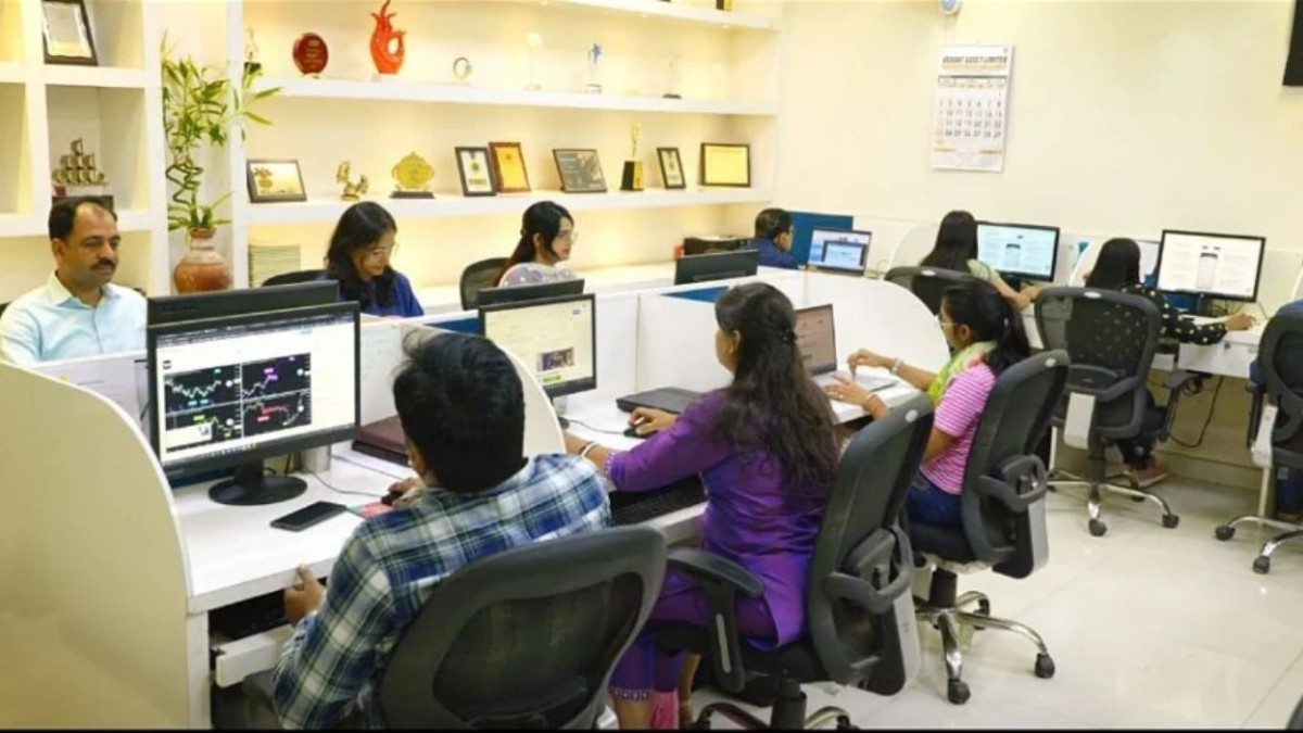 Gautam Jain steps down as Vedant Asset Ind. Director