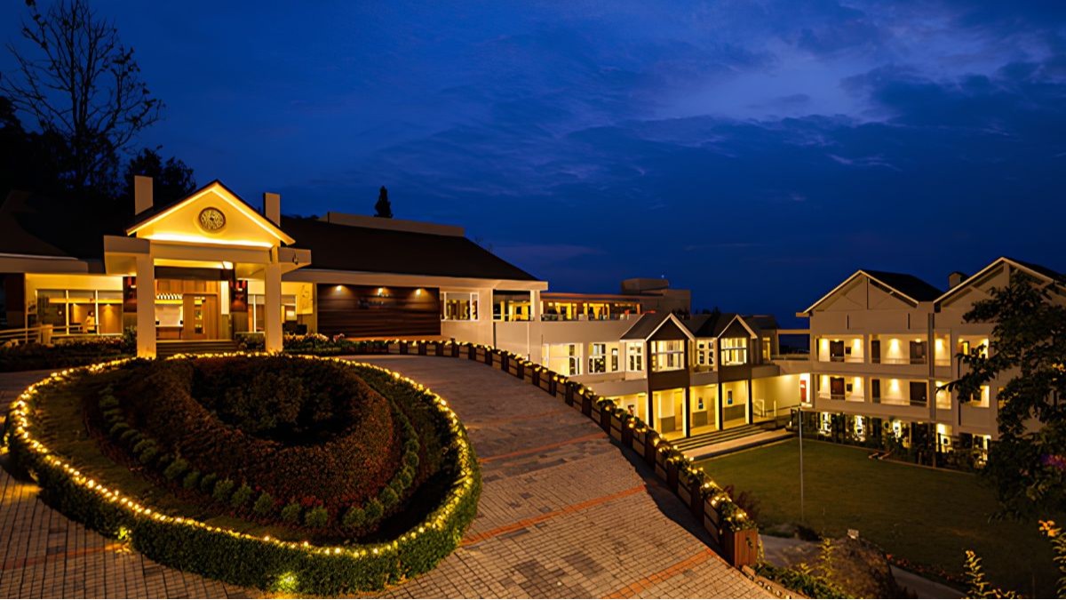 Sinclairs Hotels re-appoints SK Khandelwal Ind. Director