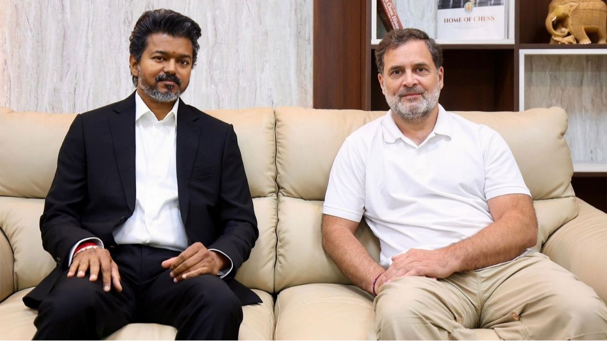 Congress MLAs to pull out of Vijay Government in TN it if doesn't accept Rahul Gandhi as PM candidate?