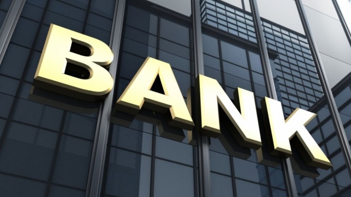 Executive Directors of three banks retire, 5 more in que
