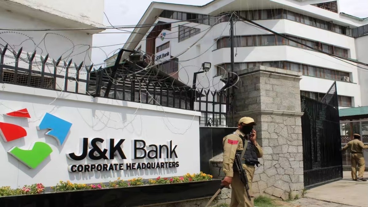 Mandeep K. Bhandari quits as J&K Bank NE Director