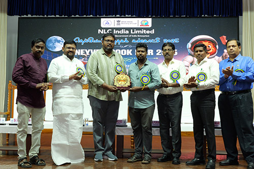 Shakthivel Perumalsamy applauds literary and cinematic talent at Neyveli Book Fair