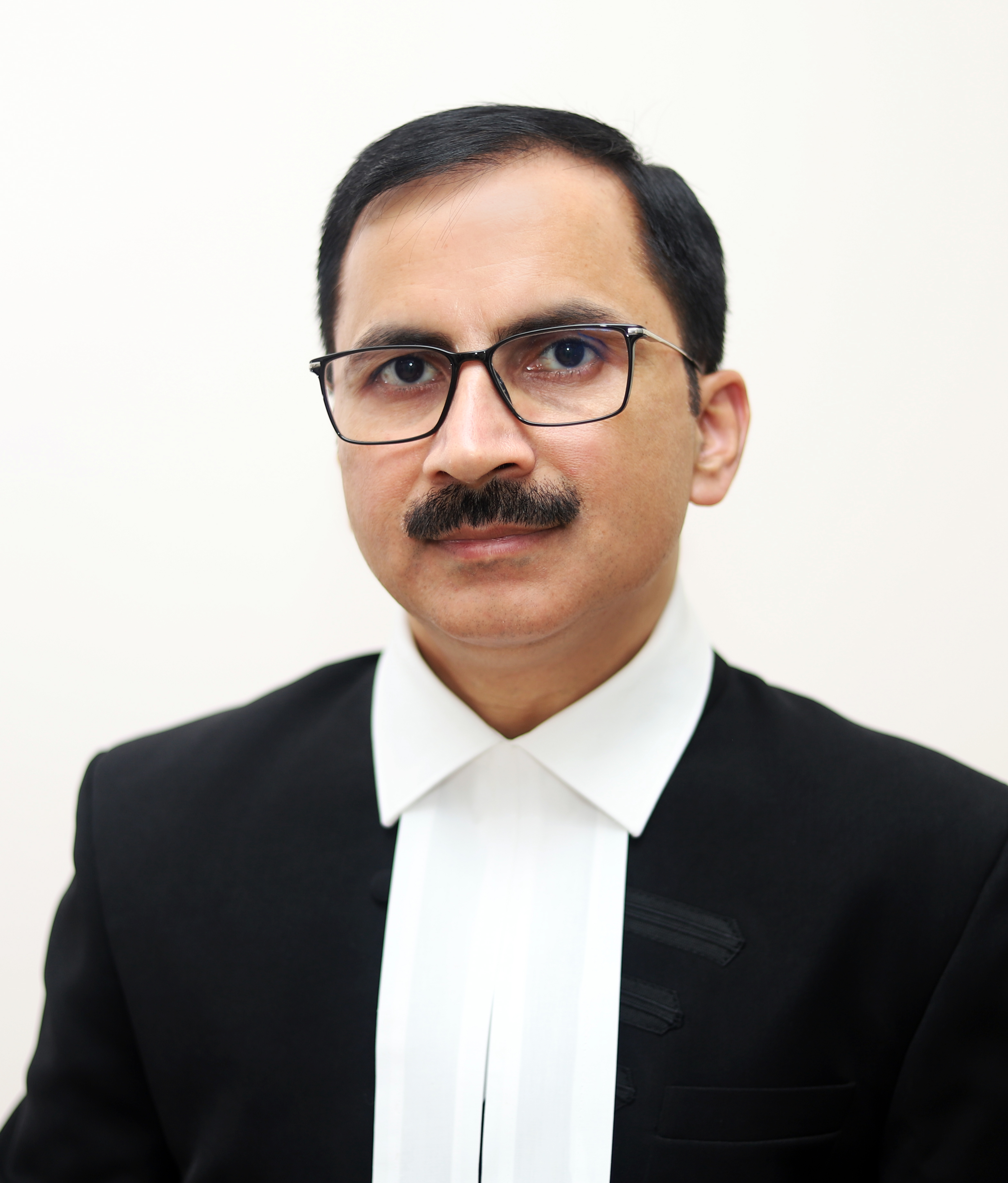 Justice Om Prakash Shukla transferred to Delhi HC