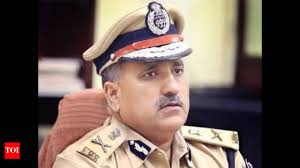 ADG (Trg) in MP orders policemen to read â€˜Ram Charit Manasâ€™ daily