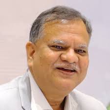 Centre still undecided on future of UP Chief Secretary, fuels political speculations