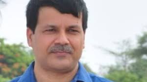 Spotlight on Delhi MCD Commissioner as Shah declares no landfill mountain in Delhi post 2028!