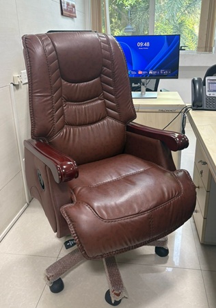 PIB officer works whole day in standing mode, armchair removed