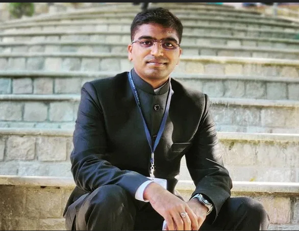 IAS Anshuman Rajâ€™s Digital Vision For Madhya Pradesh:Enhancing Services Through Technology
