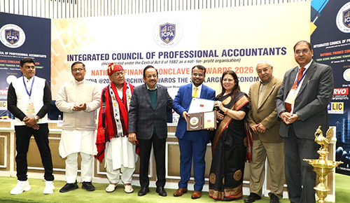 RECâ€™s GM, Awanish Kumar Bharati conferred with ICPA Treasury Excellence Award