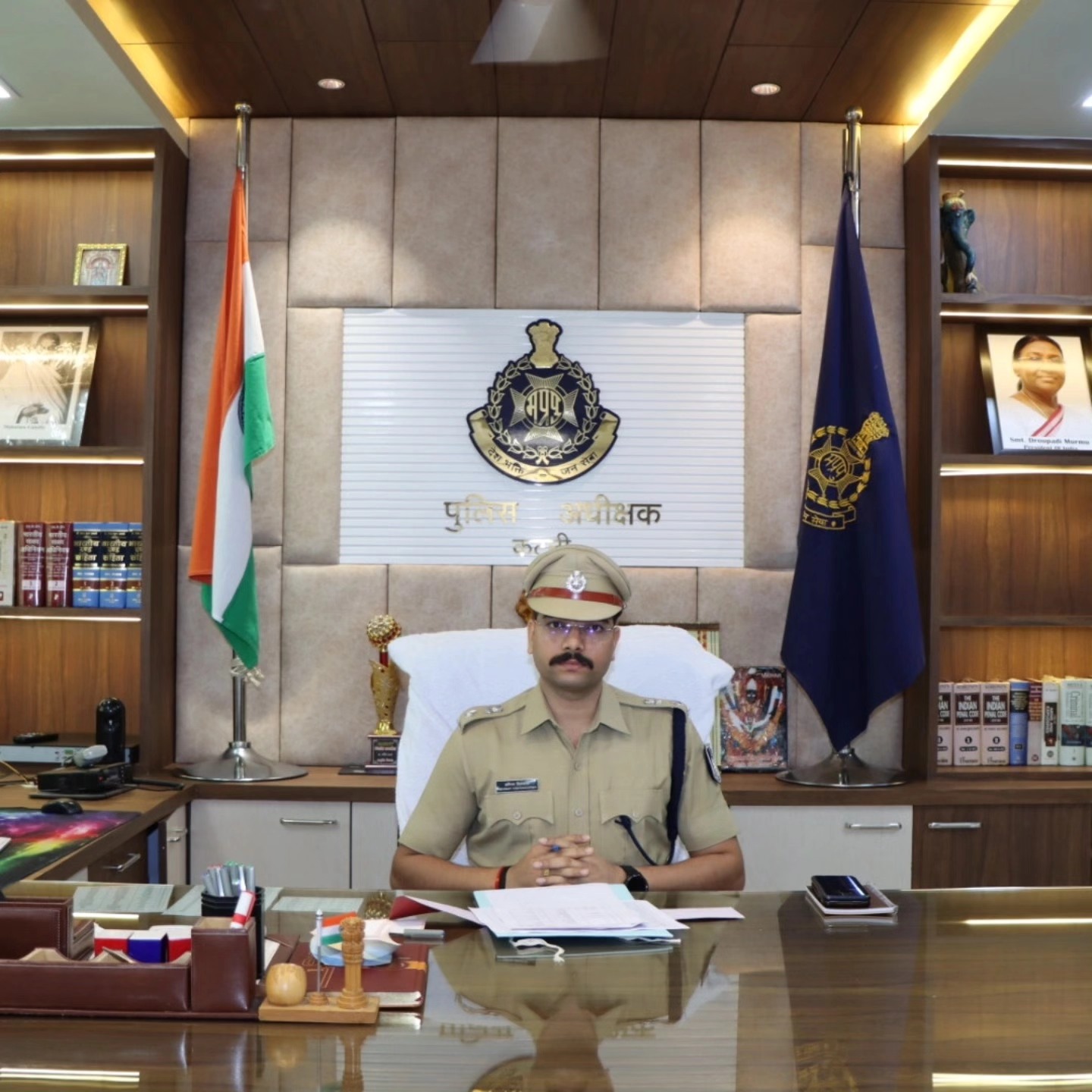 IPS Abhinay Vishwakarma introduces corporate standards to Katni Police