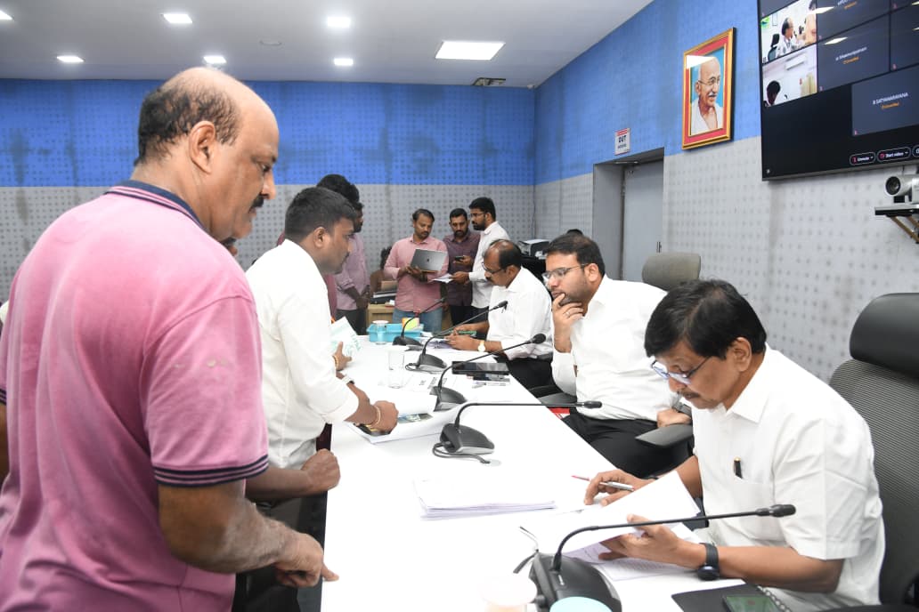 87 Grievances Received at GVMC’s Public Grievance Redressal System