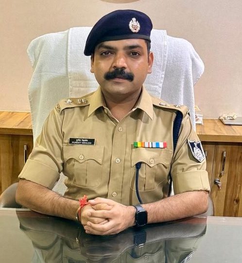IPS Puneet Gehlot Leads Dewas Road Safety Transformation, Deaths Drop by 25%